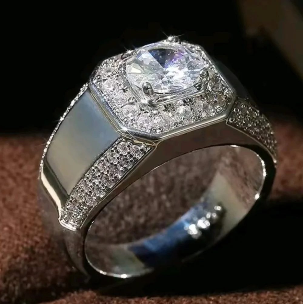 Elegant Diamond 925 Silver Ring For Men
